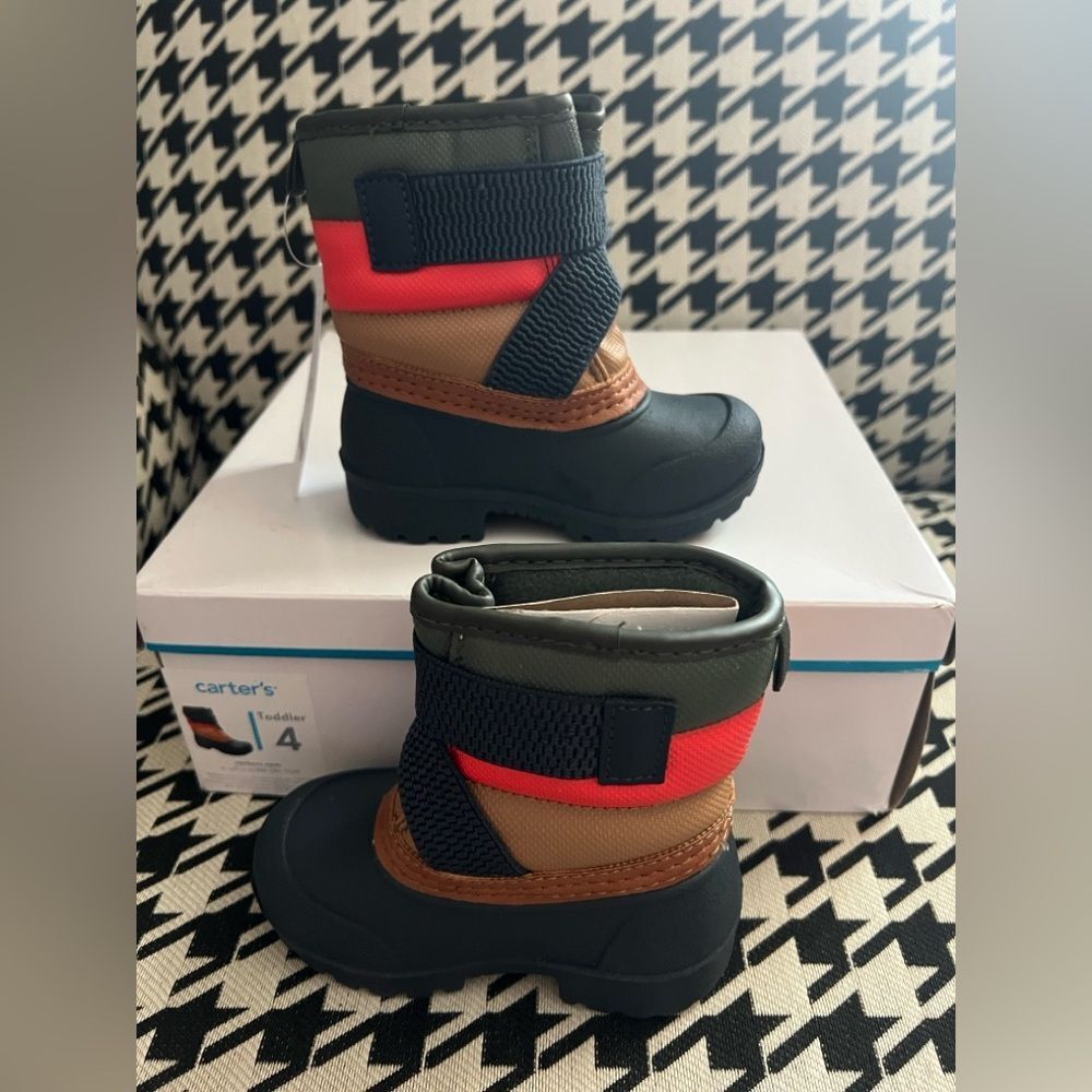 Carter's Lex Toddler Cold Winter Boots-Size 4‎